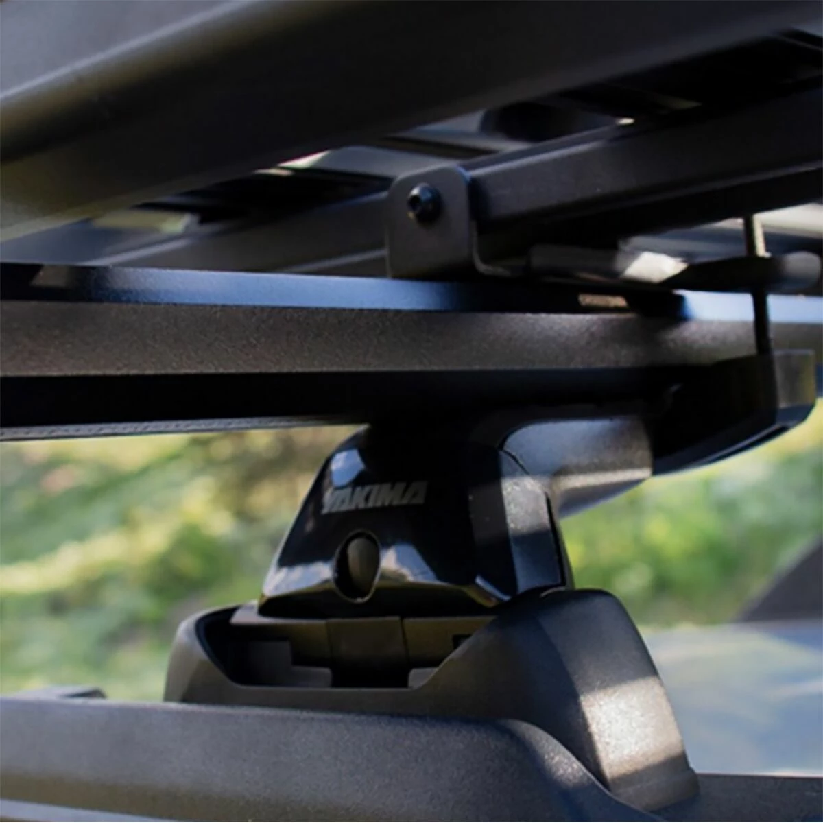 Yakima Clip & Fit Kits LockNLoad Crossbar Clamps 2 Pack 4 Yakima Clip & Fit Kits LockNLoad Crossbar Clamps 2 Pack - Image 2